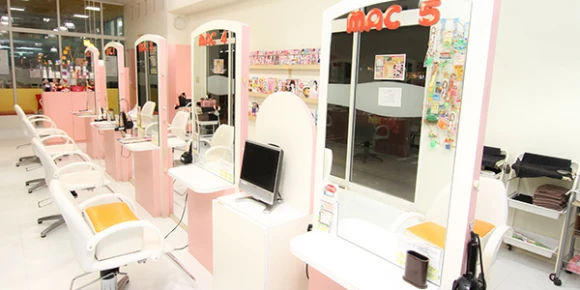 佐賀県佐賀県でママファミリー鳥栖店の求人情報イメージ #542-1029｜サロビ！！（さろび）