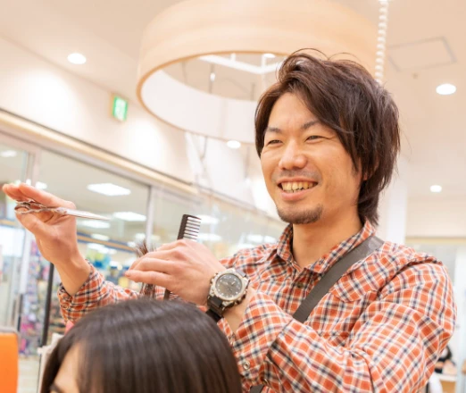 愛知県愛知県で美容室イレブンカット フィール シャンピアポート店の求人情報イメージ #2005-6831｜サロビ！！