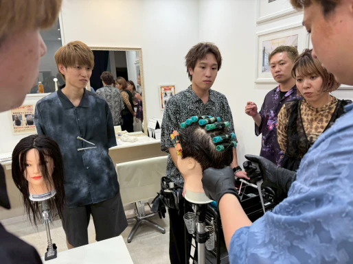 山梨県山梨県で美容室mintoの求人情報イメージ #1429-7913｜サロビ！！（さろび）