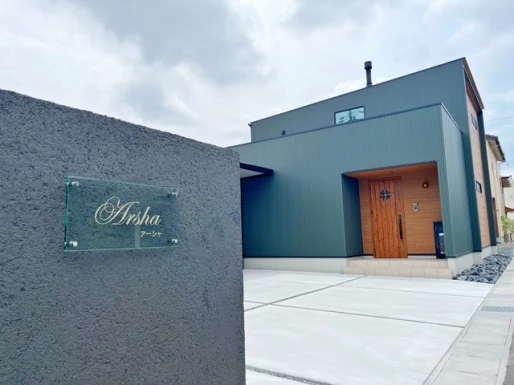 岐阜県大垣市でshaving & eyelash arshaの求人情報イメージ #2153-8161｜サロビ！！（さろび）