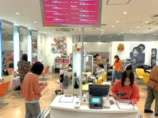 三重県三重県で美容室イレブンカット　カヨー ショッピングセンター店の求人情報イメージ #2030-8454｜サロビ！！（さろび）