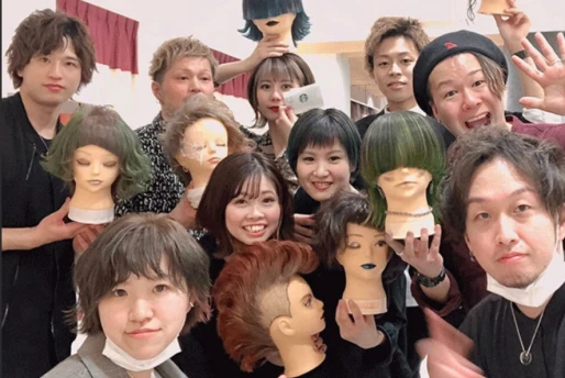 東京都東京都でM KOZO hair パシフィックセンチュリープレイス丸の内店の求人情報イメージ #2283-9458｜サロビ！！（さろび）